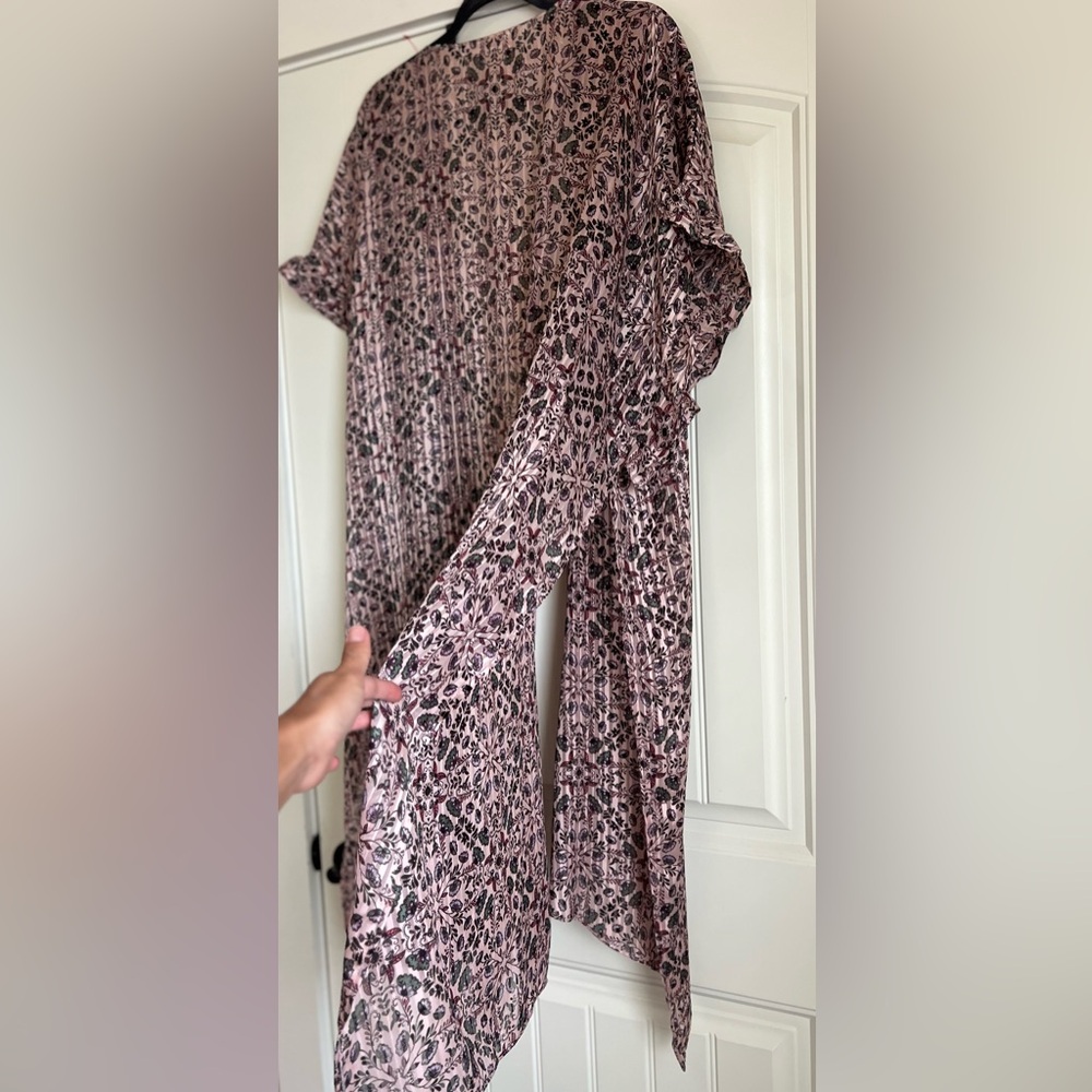 NWT BCBGeneration Floral pleated Kimono Tunic Open Front Flutter Sleeve Cover OS - Picture 6 of 9